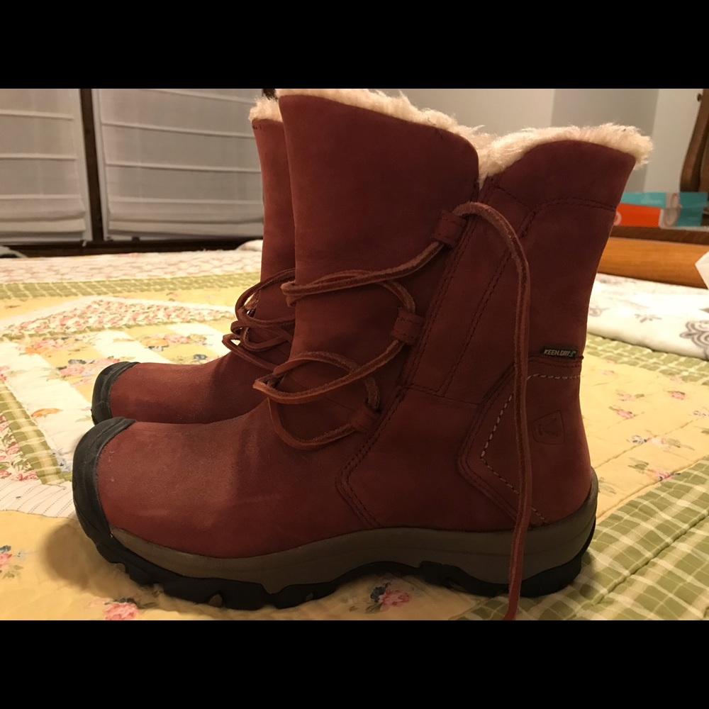 Keen boots